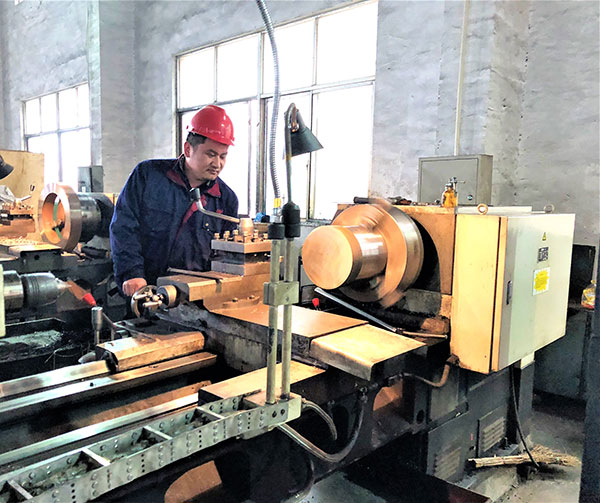 宙斯泵業(yè)車(chē)工考試現(xiàn)場(chǎng)